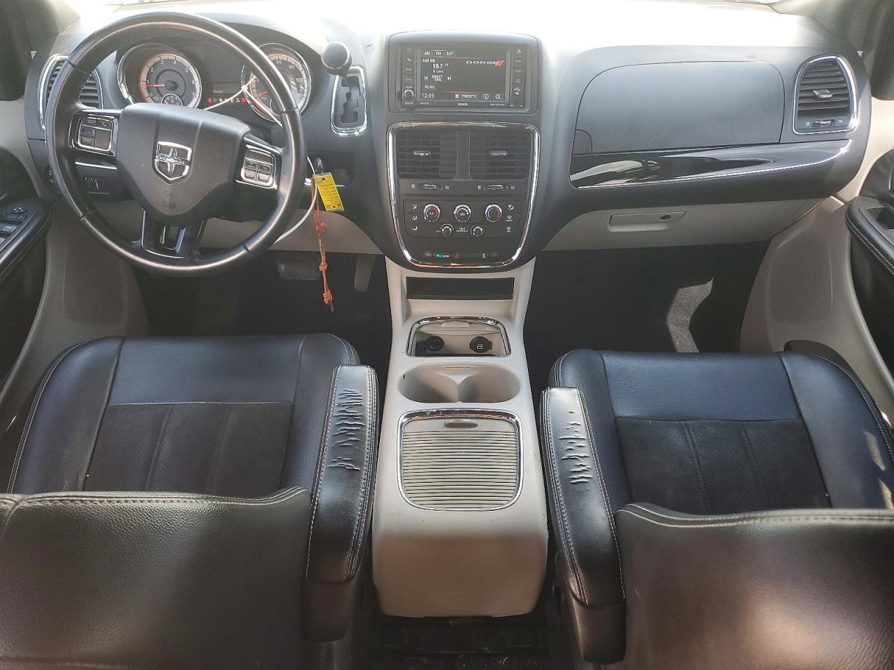 2019 Dodge Grand Caravan Sxt - zdjęcie 8