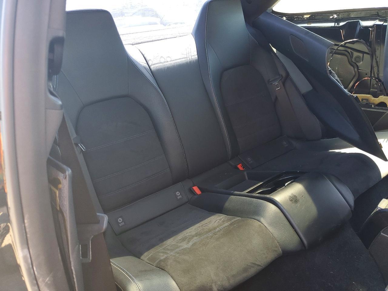 2015 Mercedes-Benz C 250 - zdjęcie 10