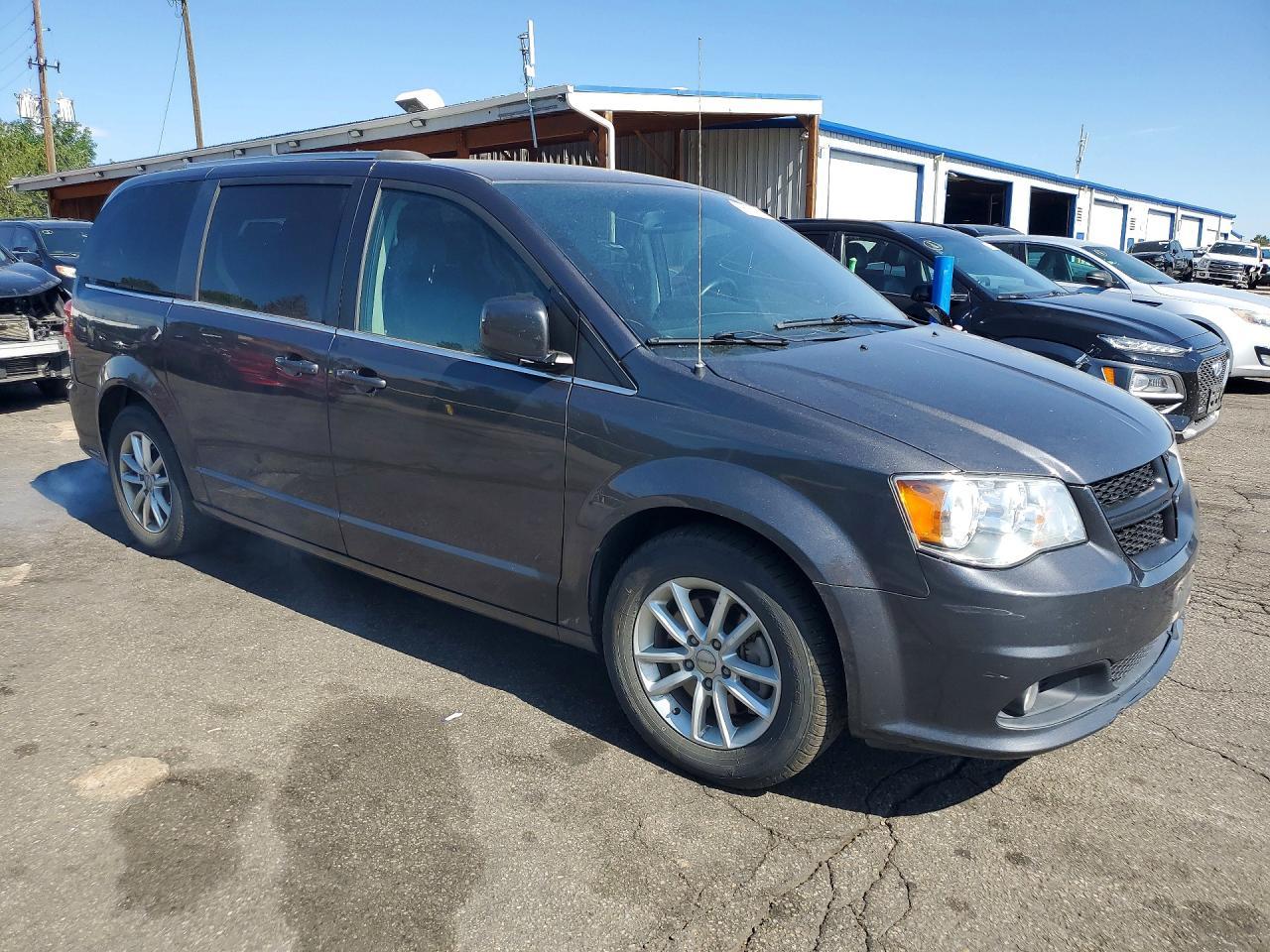 2019 Dodge Grand Caravan Sxt - zdjęcie 4