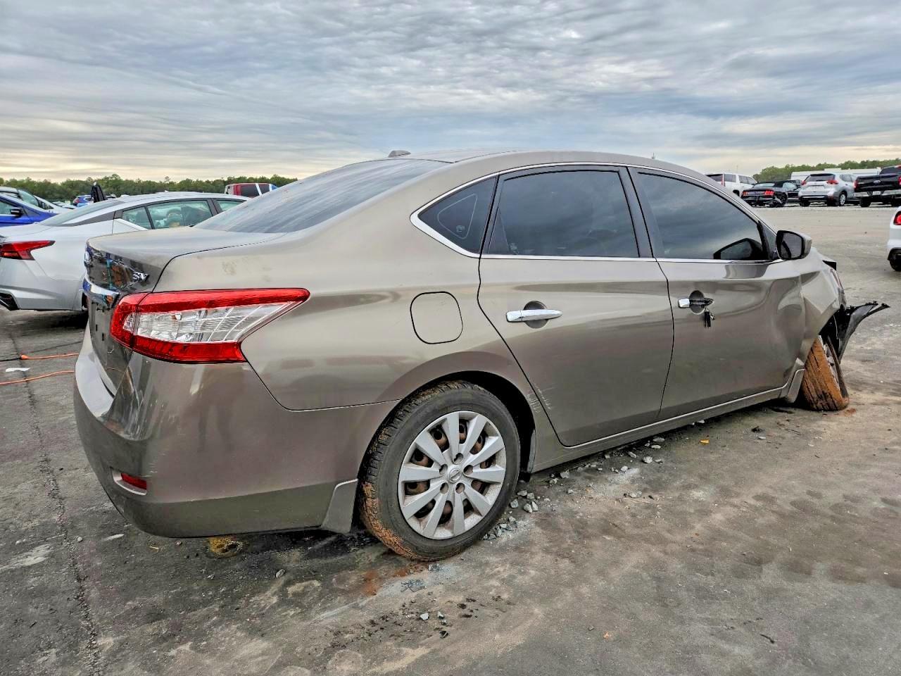 2015 Nissan Sentra Sv - zdjęcie 3