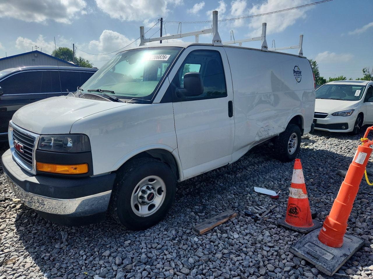 2019 GMC Savana G2500 - zdjęcie główne