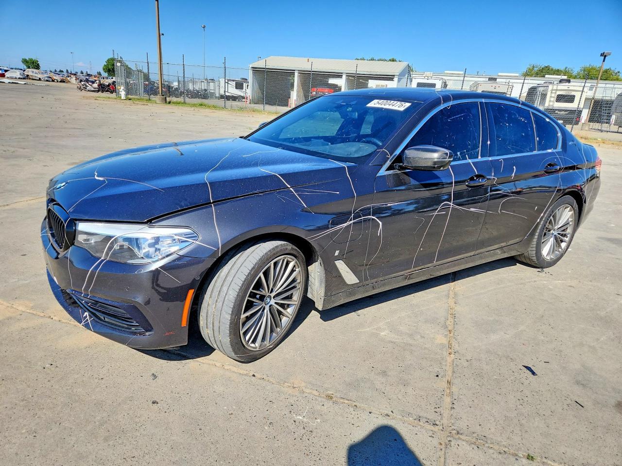 2019 BMW 530E - zdjęcie główne