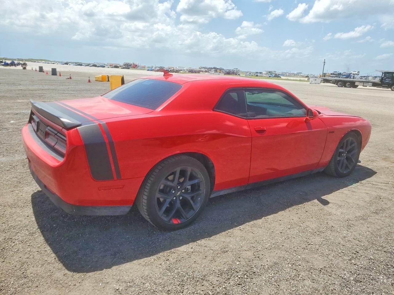 2023 Dodge Challenger R/T - zdjęcie 3