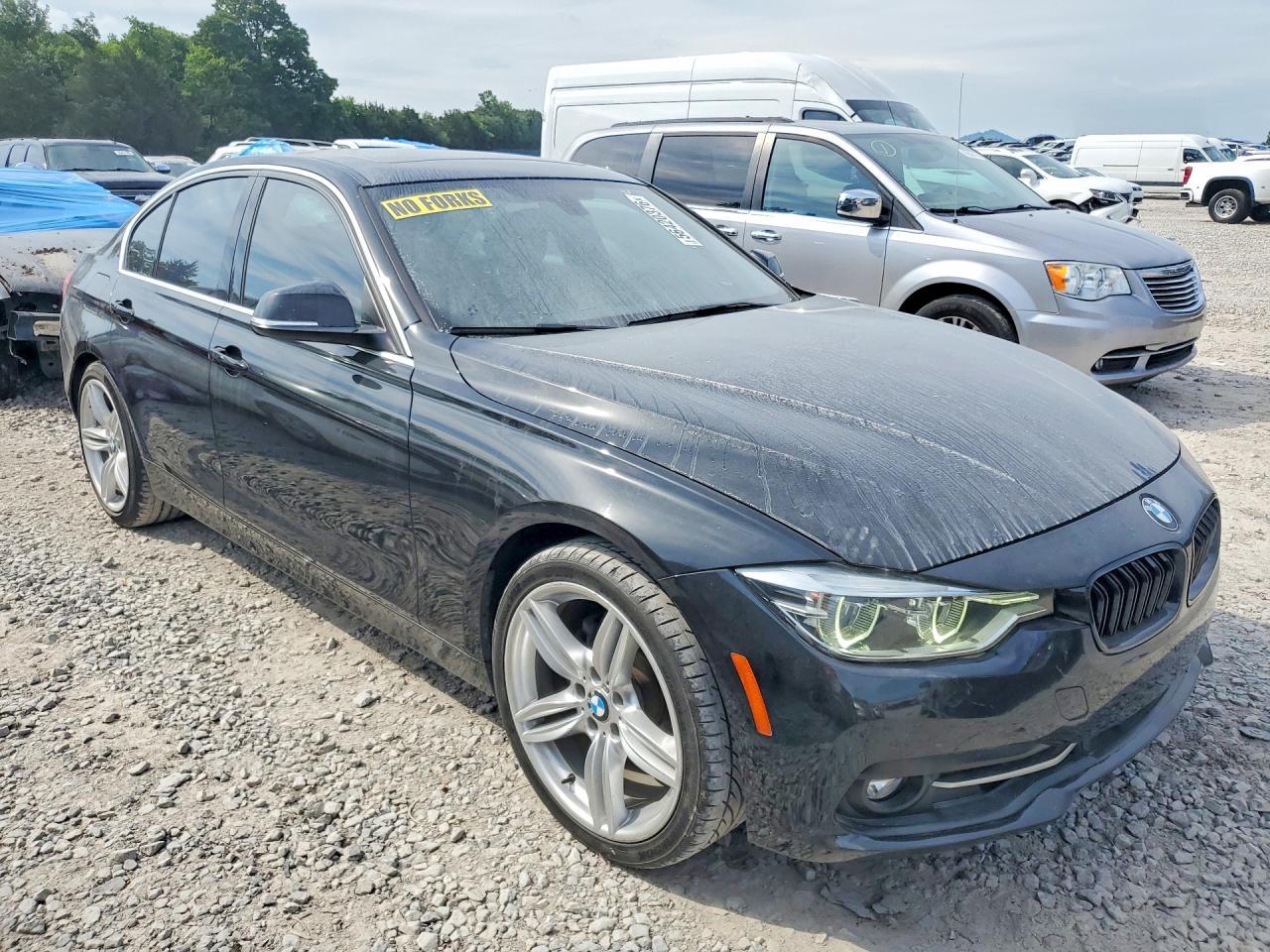 2018 BMW 330 I - zdjęcie 4