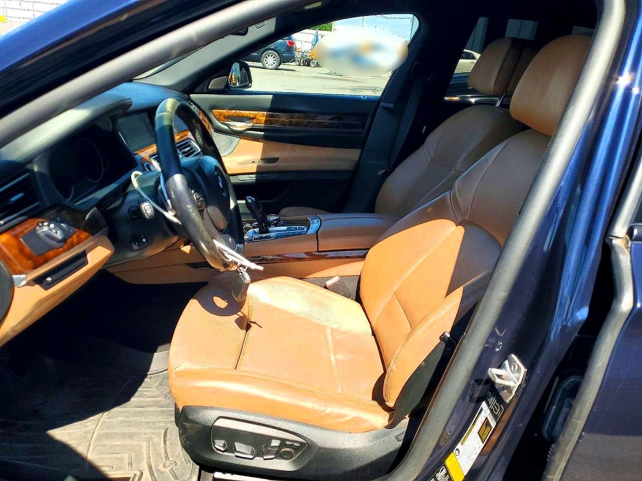 2014 BMW 750 Lxi - zdjęcie 7