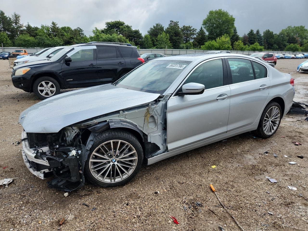 2019 BMW 530 Xi - zdjęcie główne