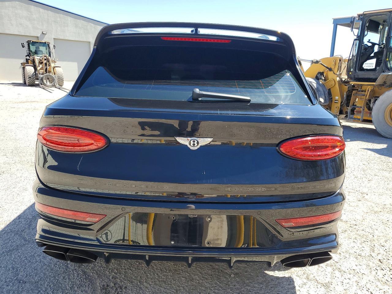 2022 Bentley Bentayga - zdjęcie 6