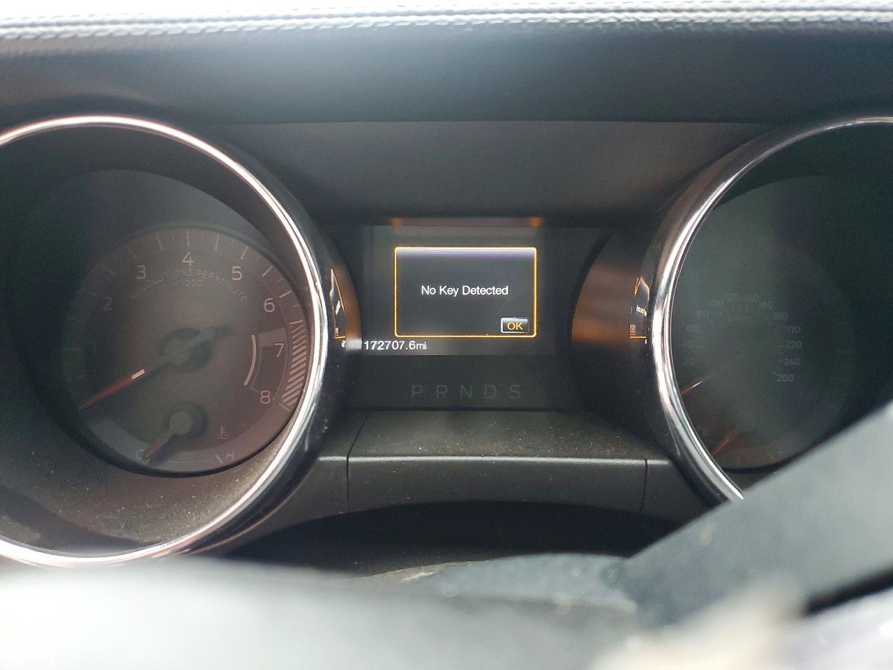 2016 Ford Mustang - zdjęcie 9