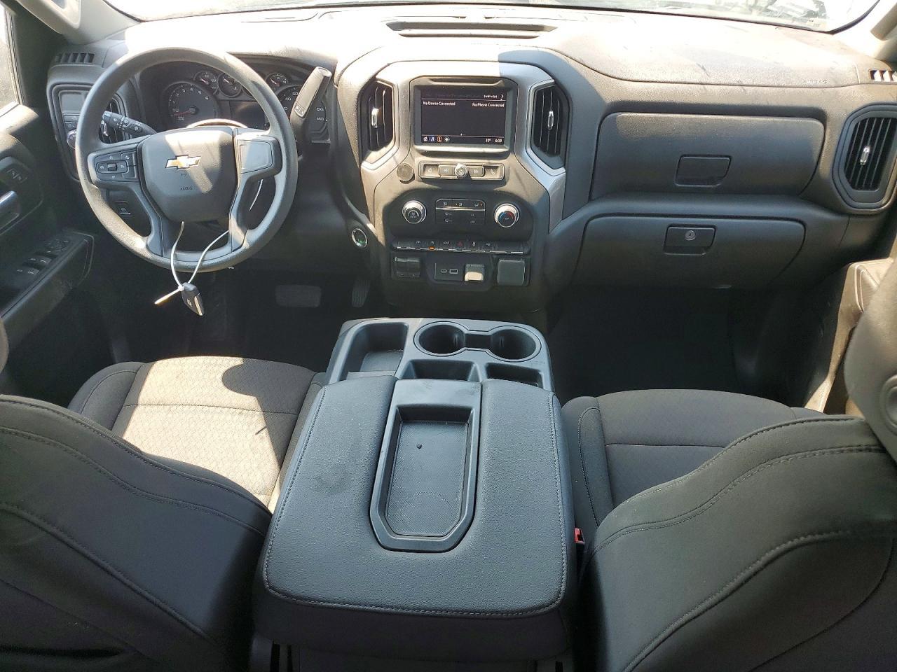 2026 Chevrolet Silverado C1500 Custom - zdjęcie 8