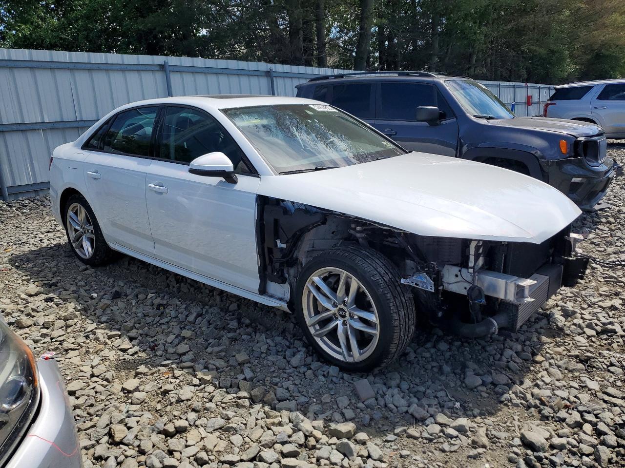 2017 Audi A4 Premium - zdjęcie 4