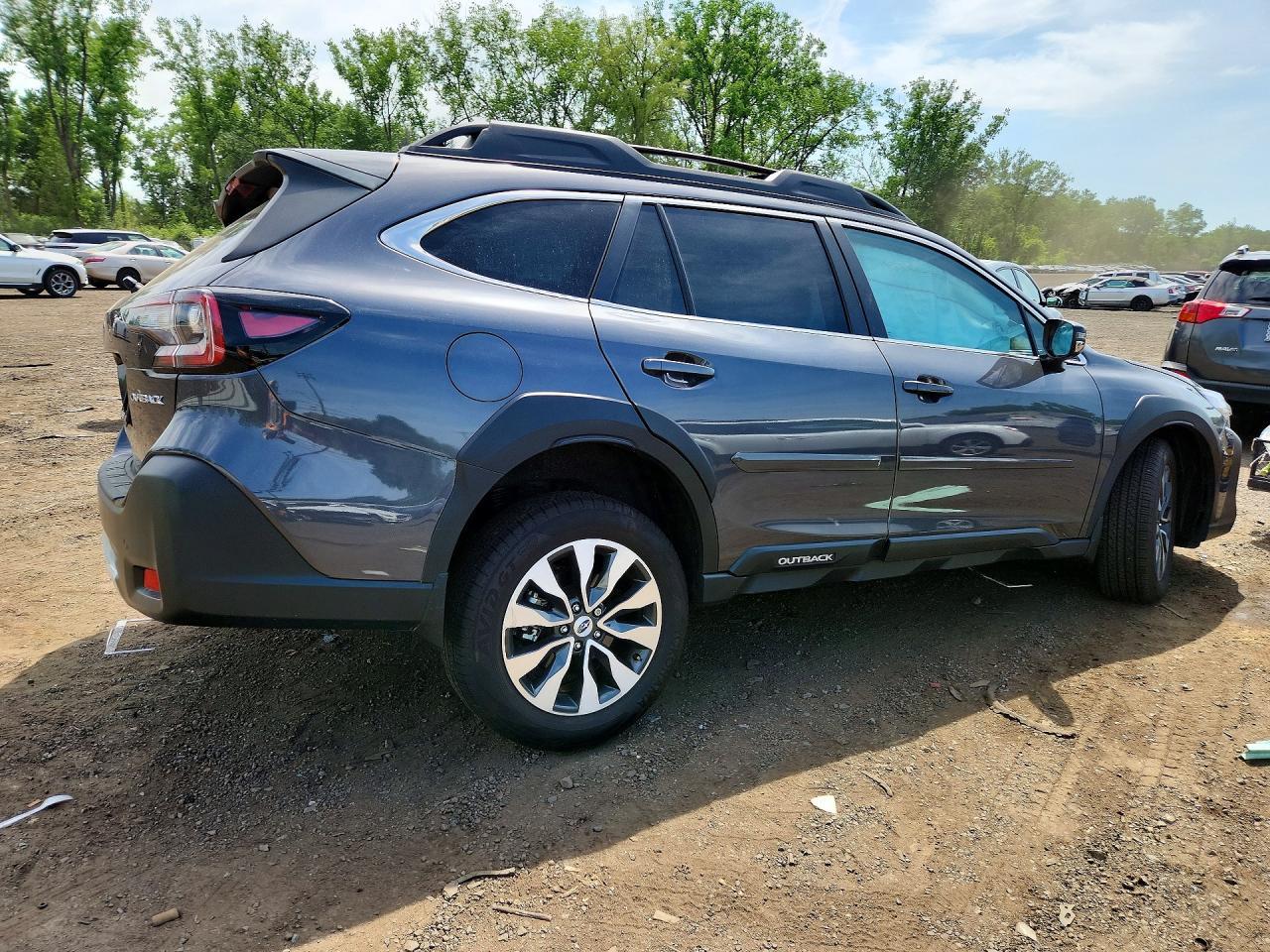 2024 Subaru Outback Limited - zdjęcie 3