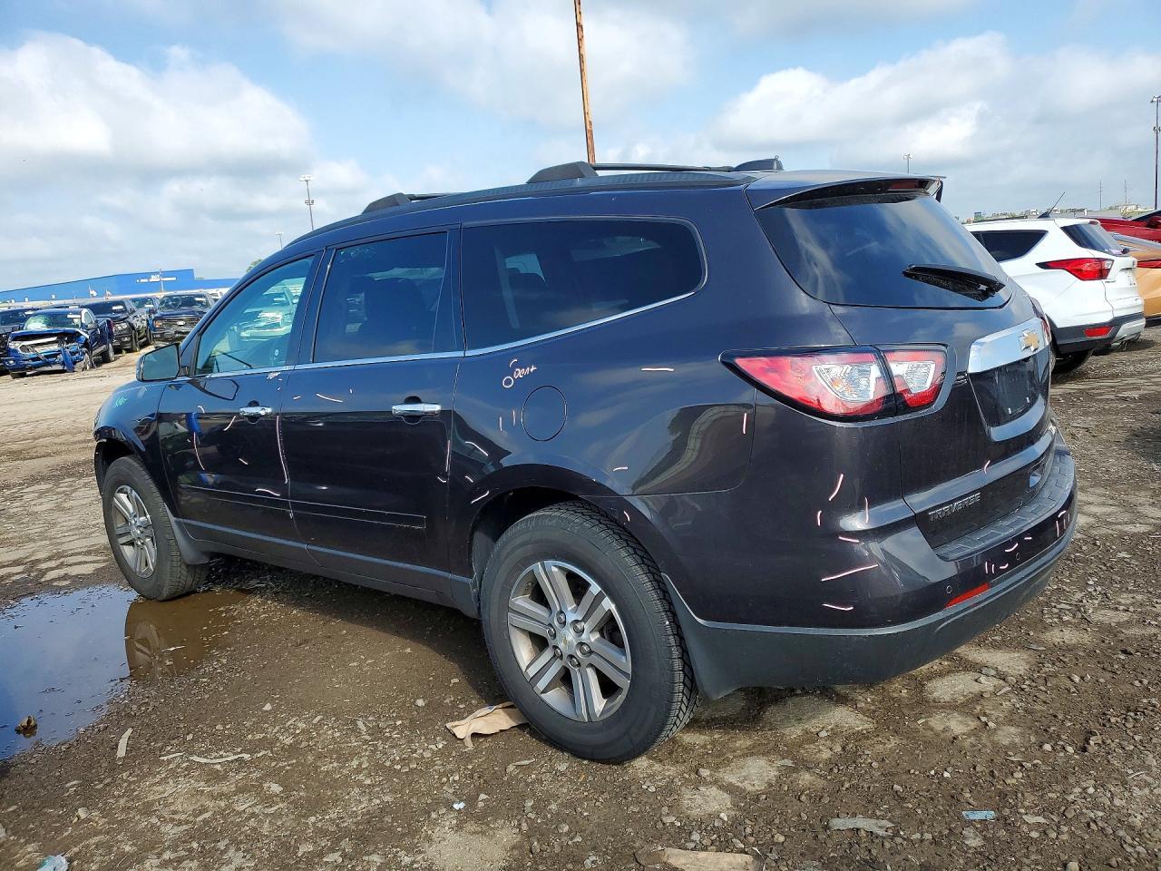 2017 Chevrolet Traverse Lt - zdjęcie 2