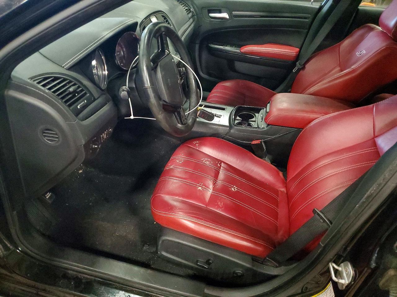 2013 Chrysler 300 S - zdjęcie 7