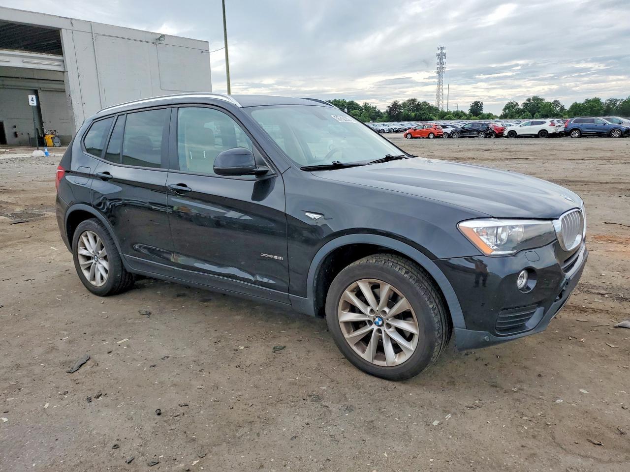 2015 BMW X3 xDrive28I - zdjęcie 4