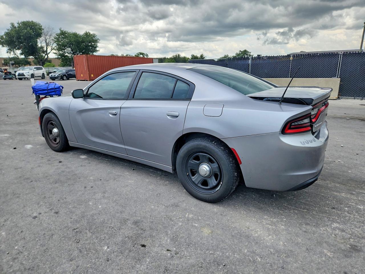 2015 Dodge Charger Police - zdjęcie 2