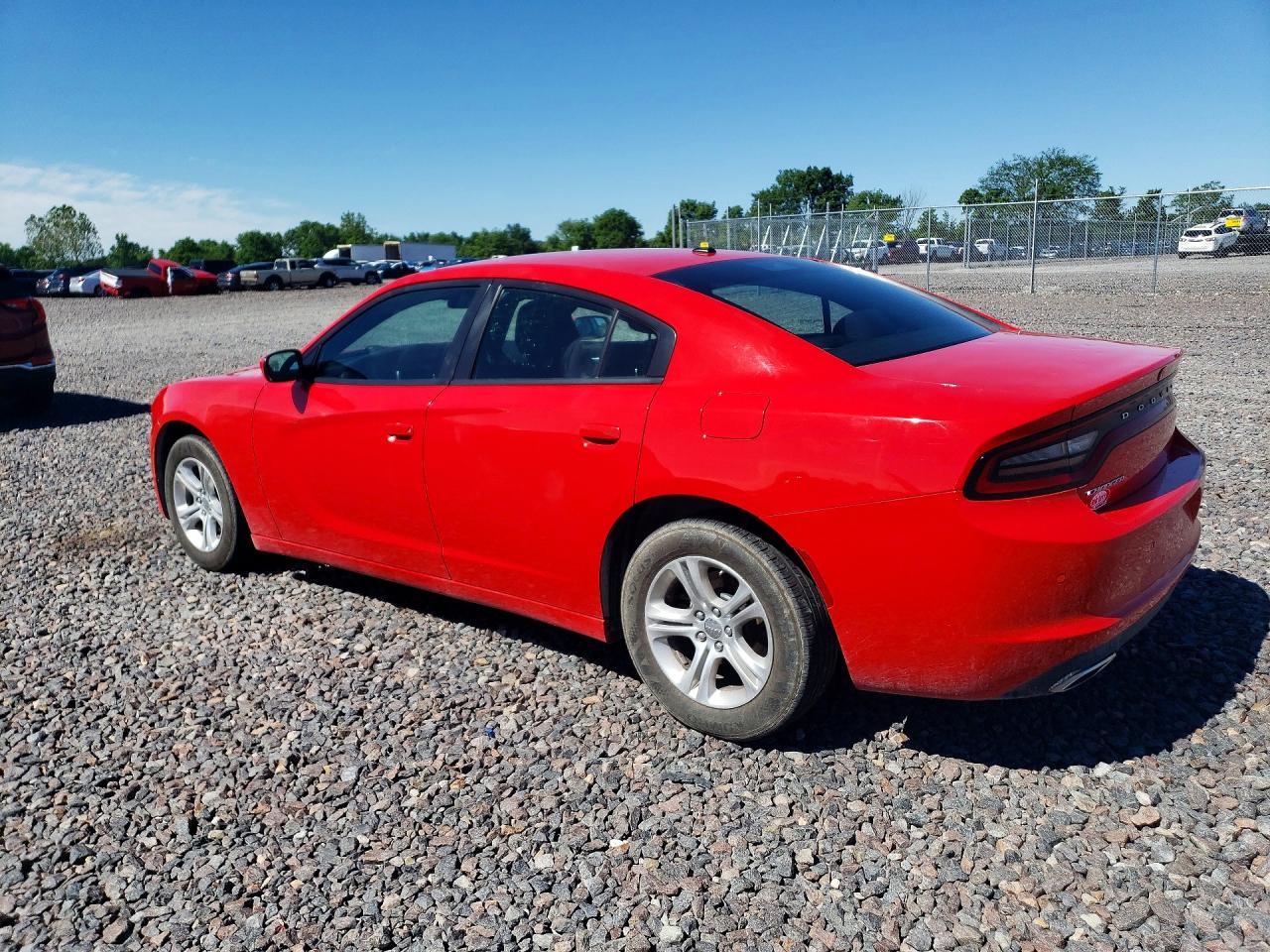 2022 Dodge Charger Sxt - zdjęcie 2