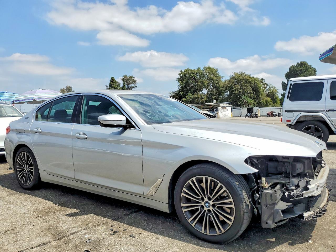 2019 BMW Seria 5 530e - zdjęcie 4