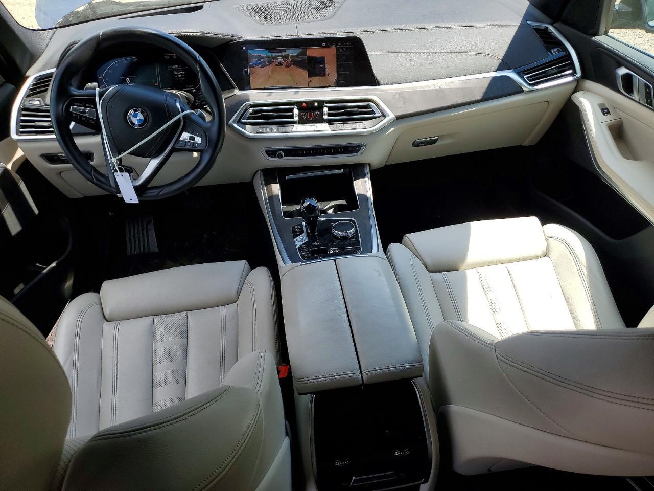 2022 BMW X5 xDrive40I - zdjęcie 8