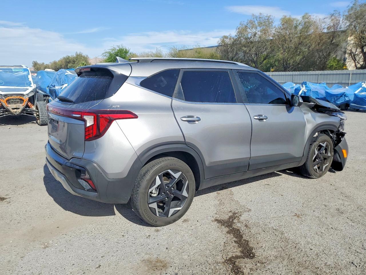 2025 Kia Seltos Ex - zdjęcie 3