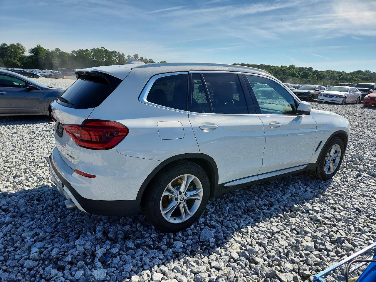 2020 BMW X3 xDrive30E - zdjęcie 3