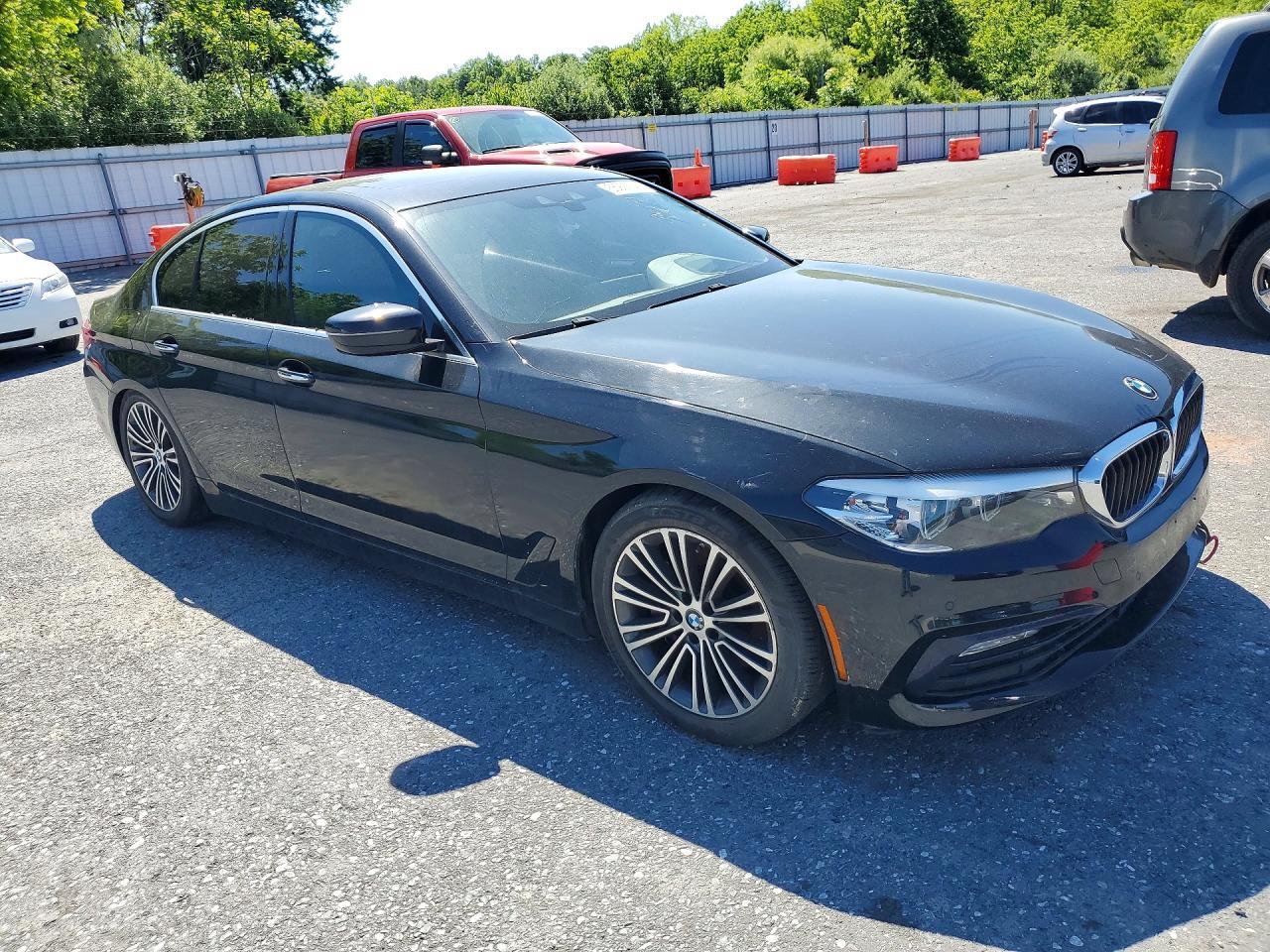 2018 BMW 530 Xi - zdjęcie 4