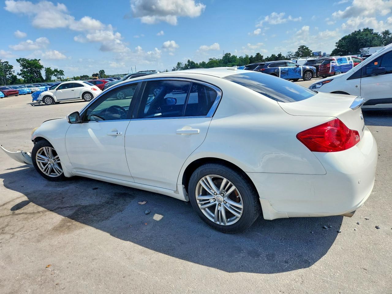 2013 Infiniti G37 Sedan Journey - zdjęcie 2