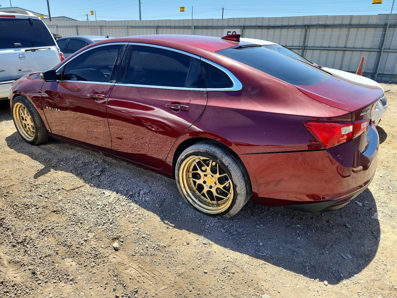 2016 Chevrolet Malibu Lt - zdjęcie 2