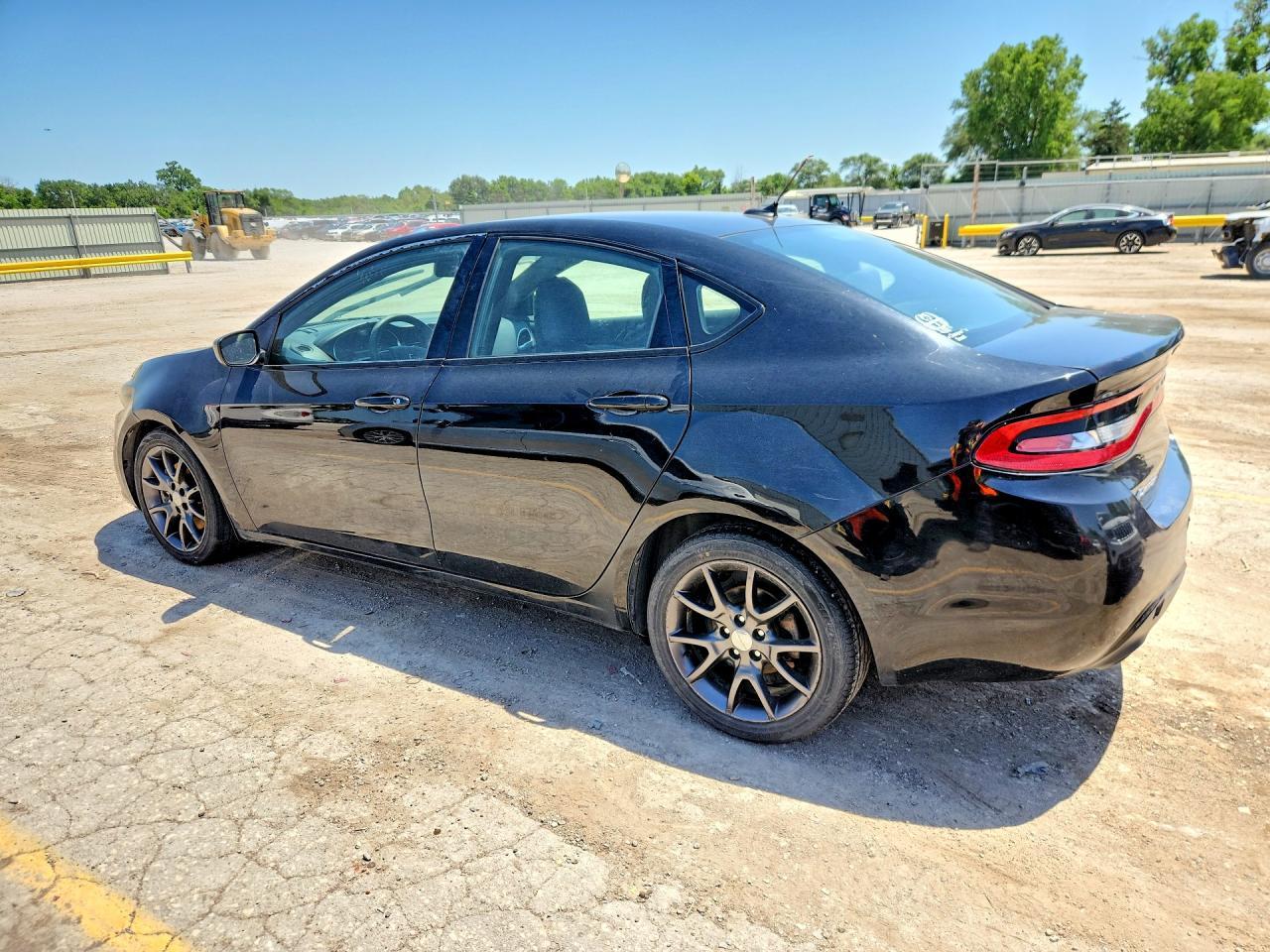 2015 Dodge Dart Sxt - zdjęcie 2