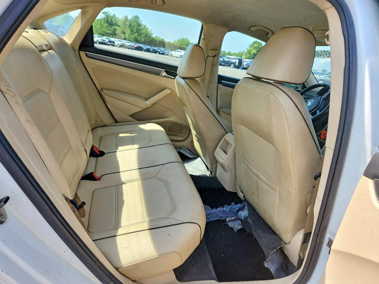2016 Volkswagen Passat S - zdjęcie 10