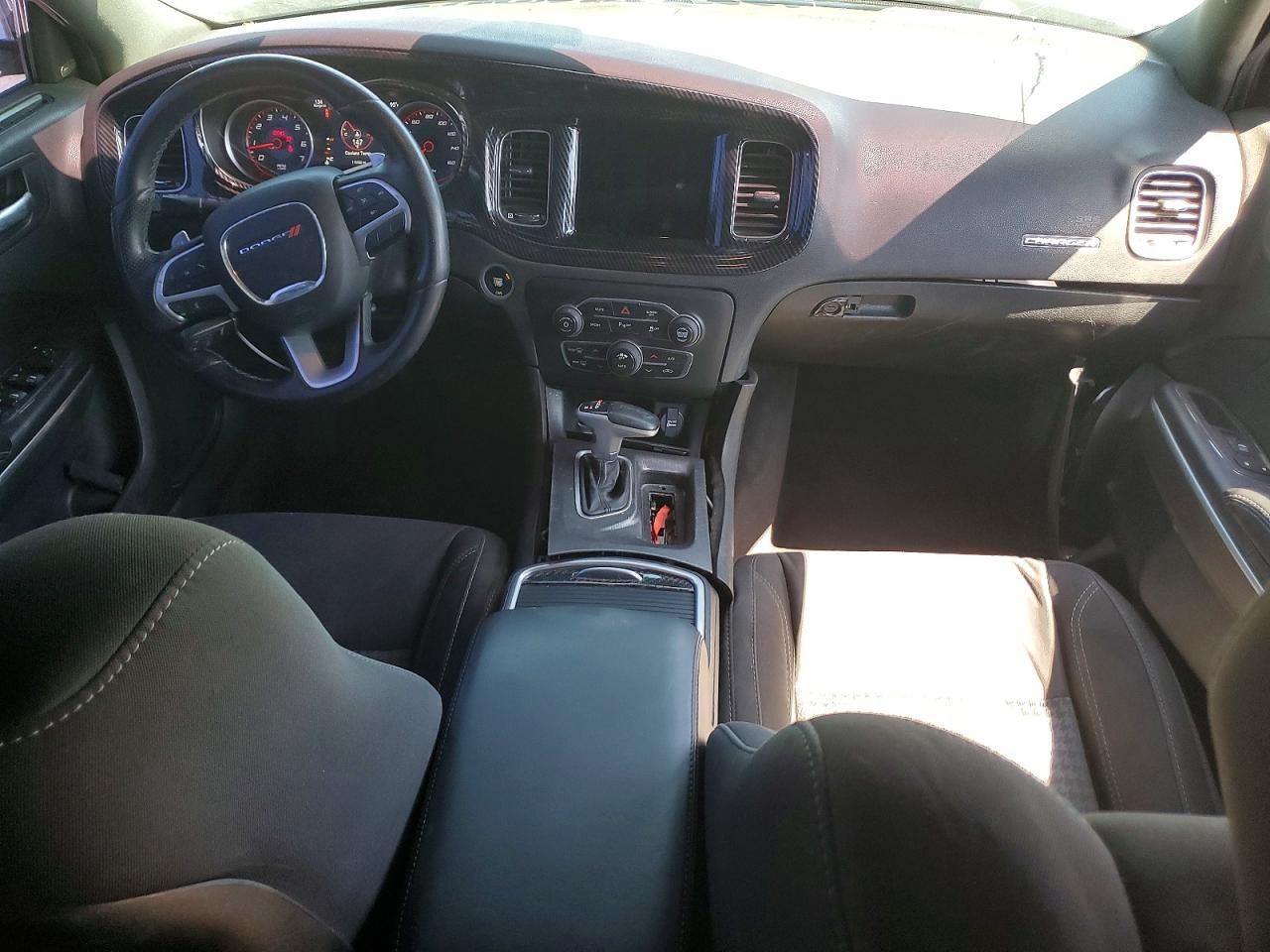 2018 Dodge Charger R - zdjęcie 8