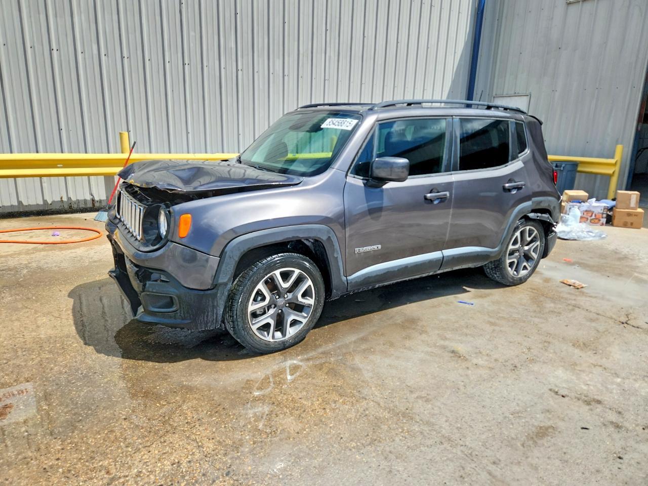 2018 Jeep Renegade Latitude - zdjęcie główne