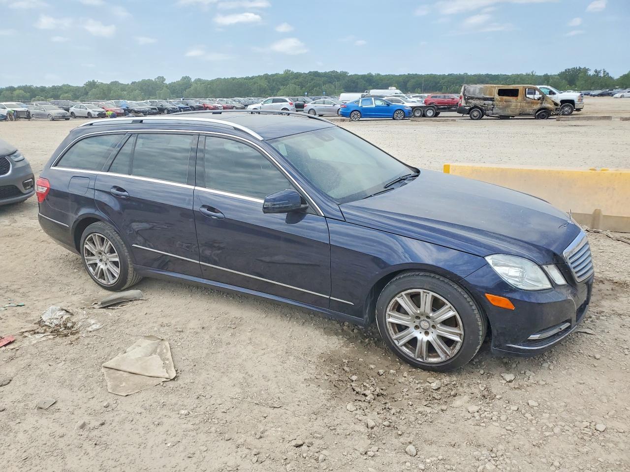 2013 Mercedes-Benz E 350 4Matic Wagon - zdjęcie 4