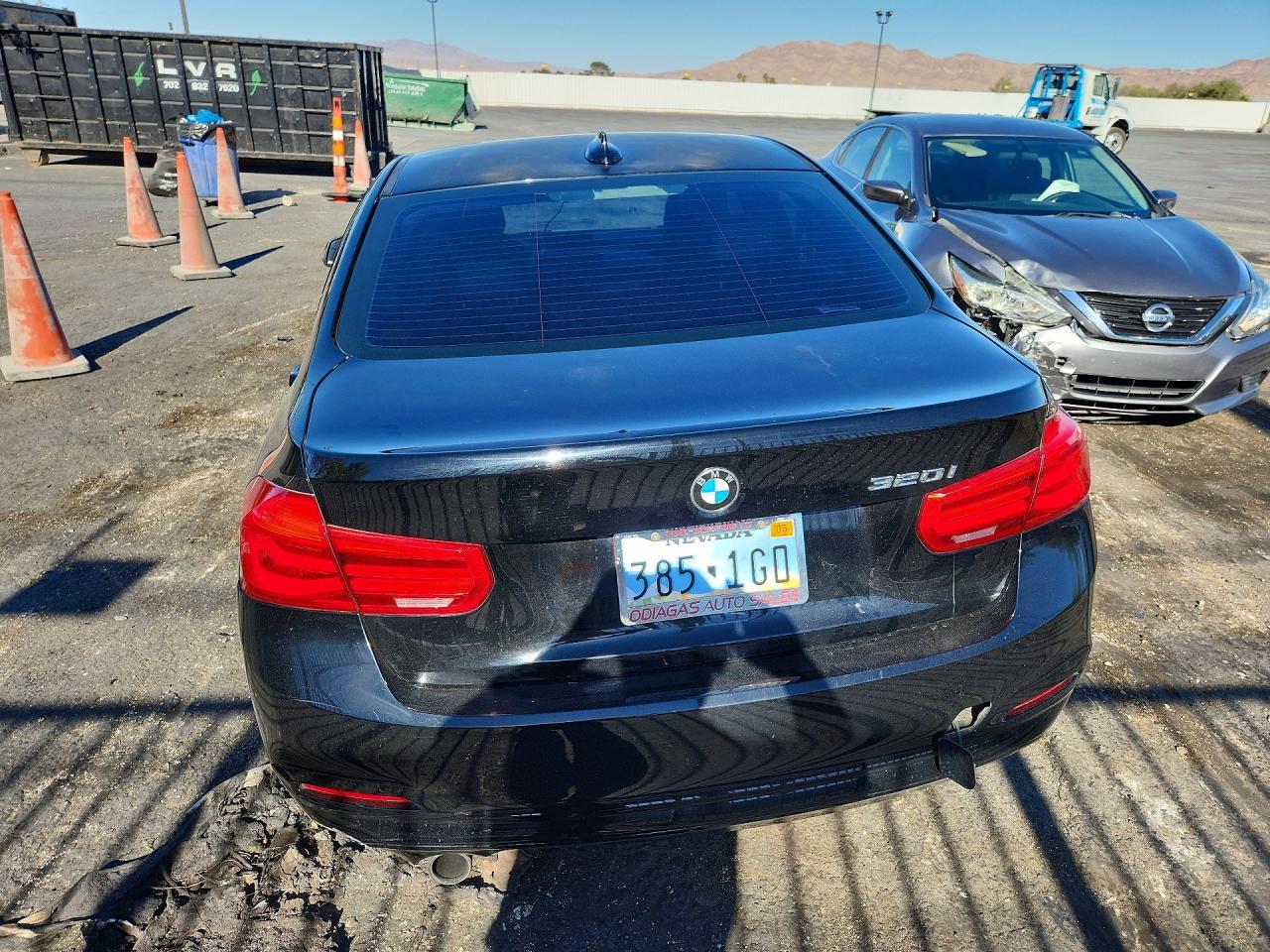 2016 BMW 320I - zdjęcie 6