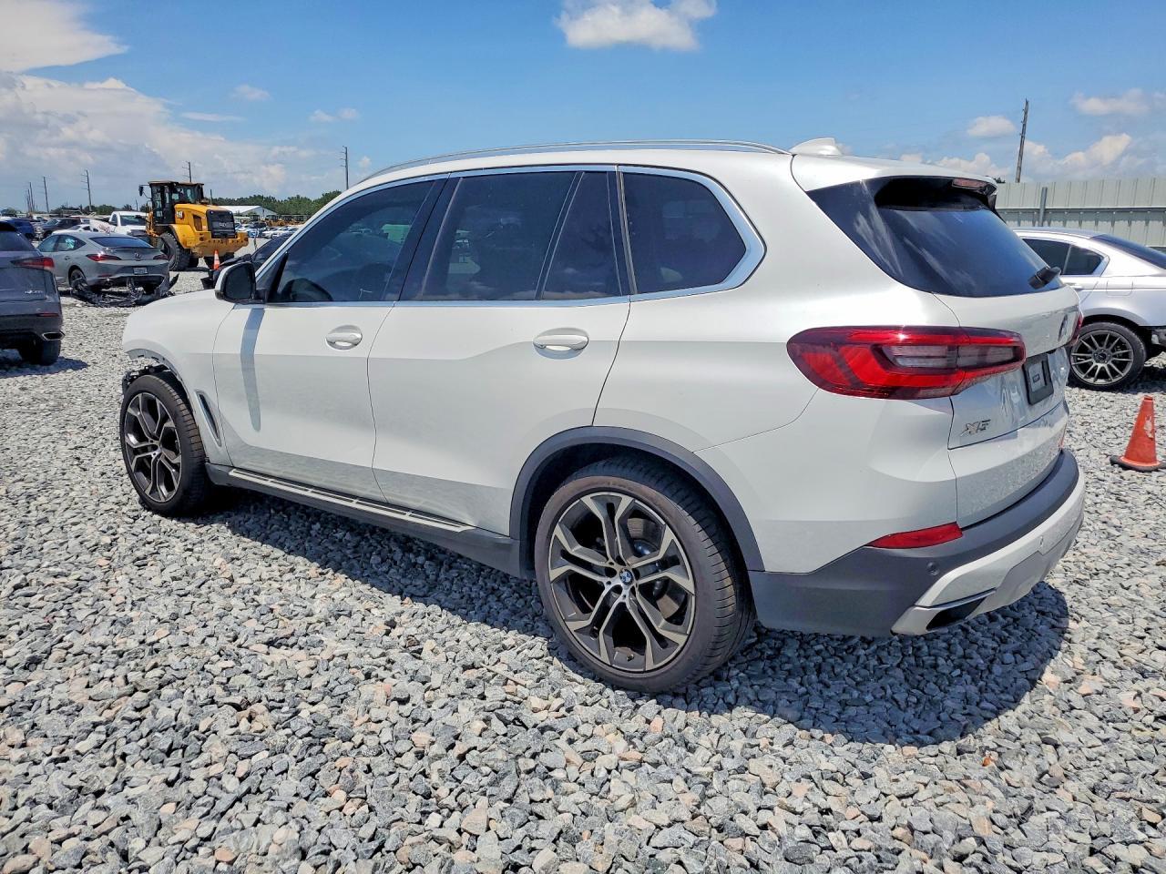2022 BMW X5 Sdrive 40I - zdjęcie 2
