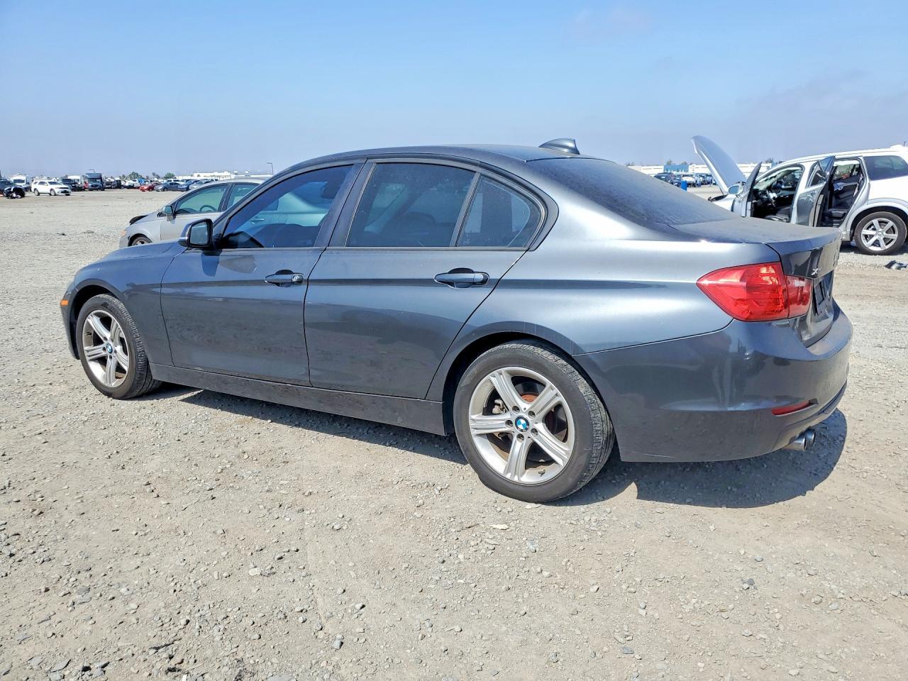2014 BMW 328 Xi Sulev - zdjęcie 2