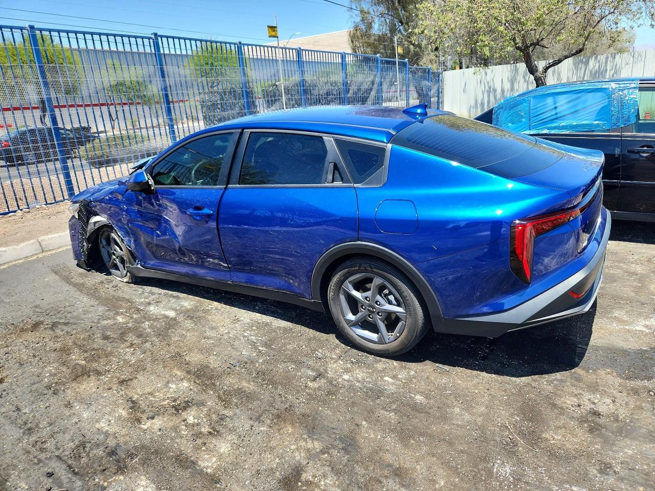 2025 Kia K4 Lxs - zdjęcie 2