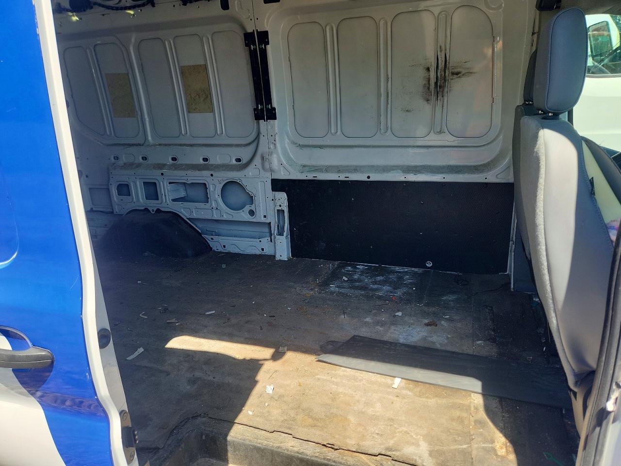 2018 Ford Transit T-250 - zdjęcie 11