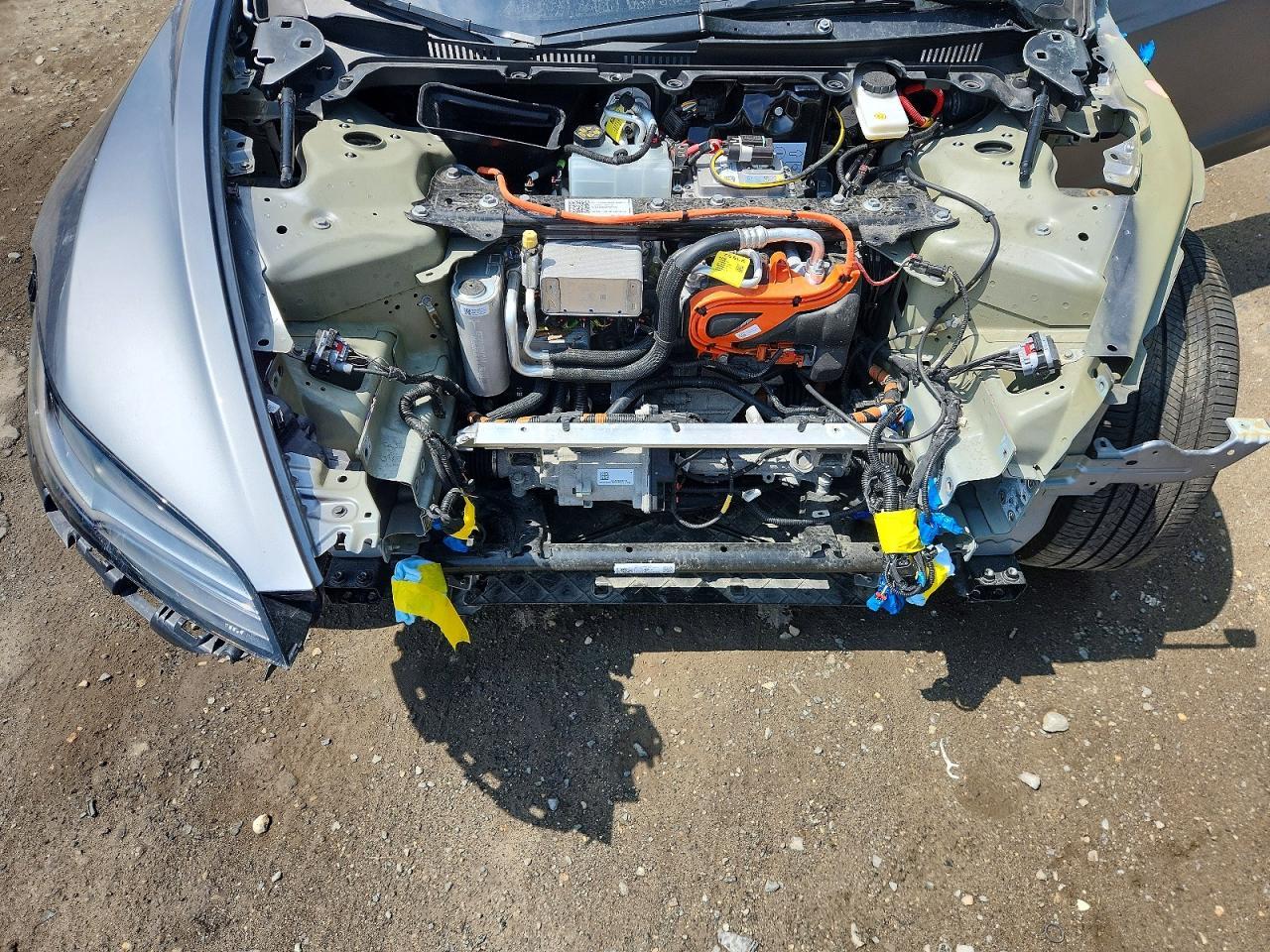 2025 Tesla Model 3 - zdjęcie 11