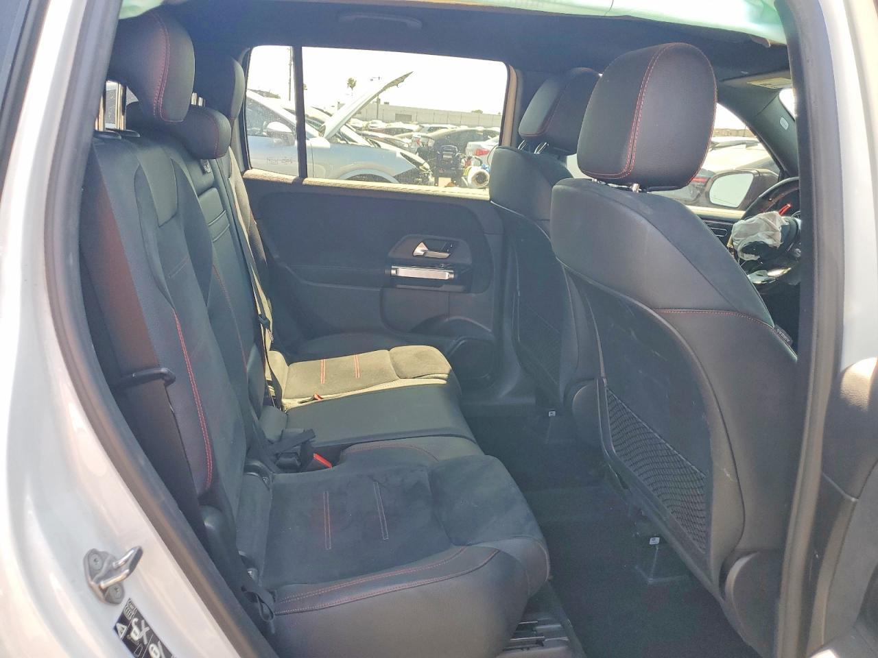2020 Mercedes-Benz Glb 250 - zdjęcie 11