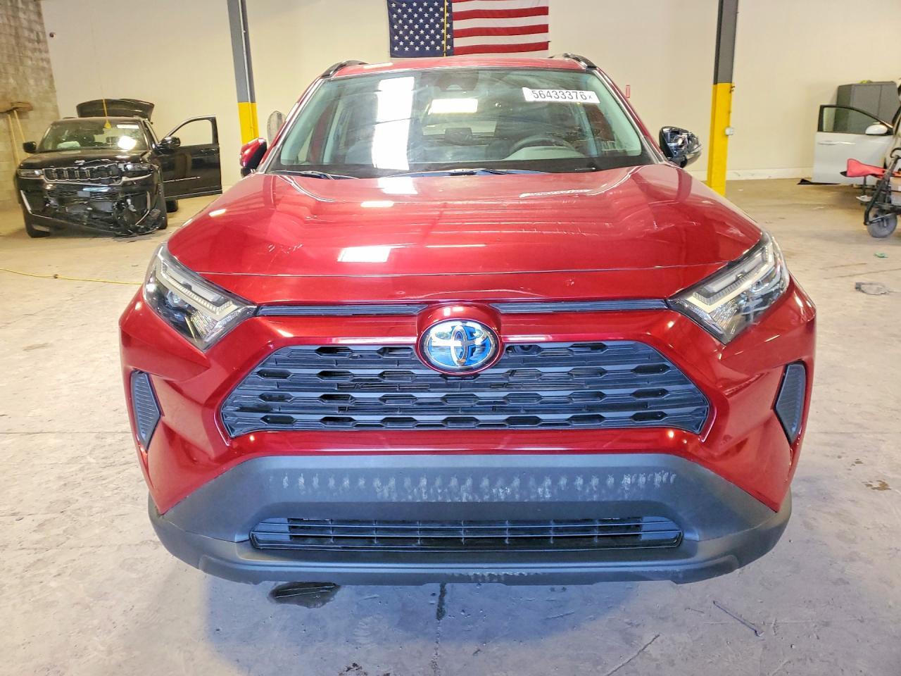 2024 Toyota Rav4 Hybrid Xle - zdjęcie 5