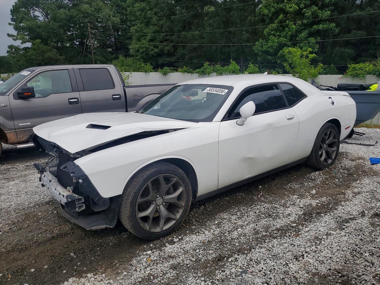 2016 Dodge Challenger Sxt - zdjęcie główne