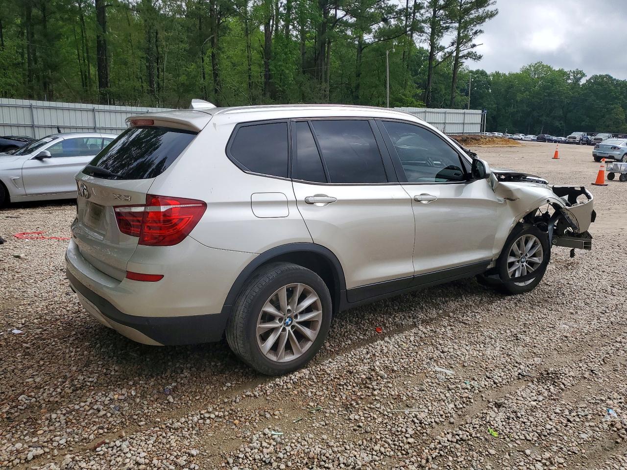 2016 BMW X3 xDrive28I - zdjęcie 3