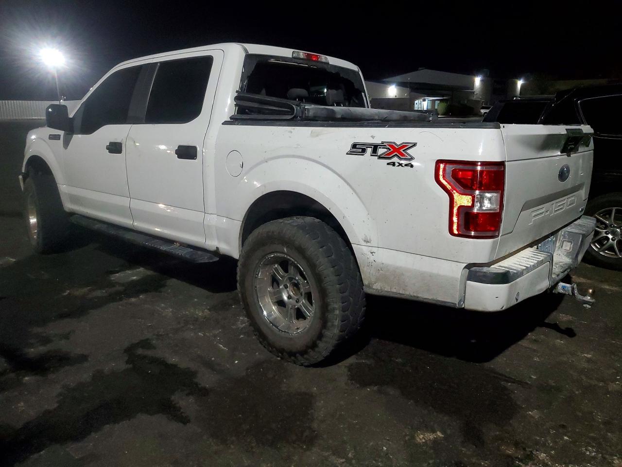 2020 Ford F150 Supercrew - zdjęcie 2