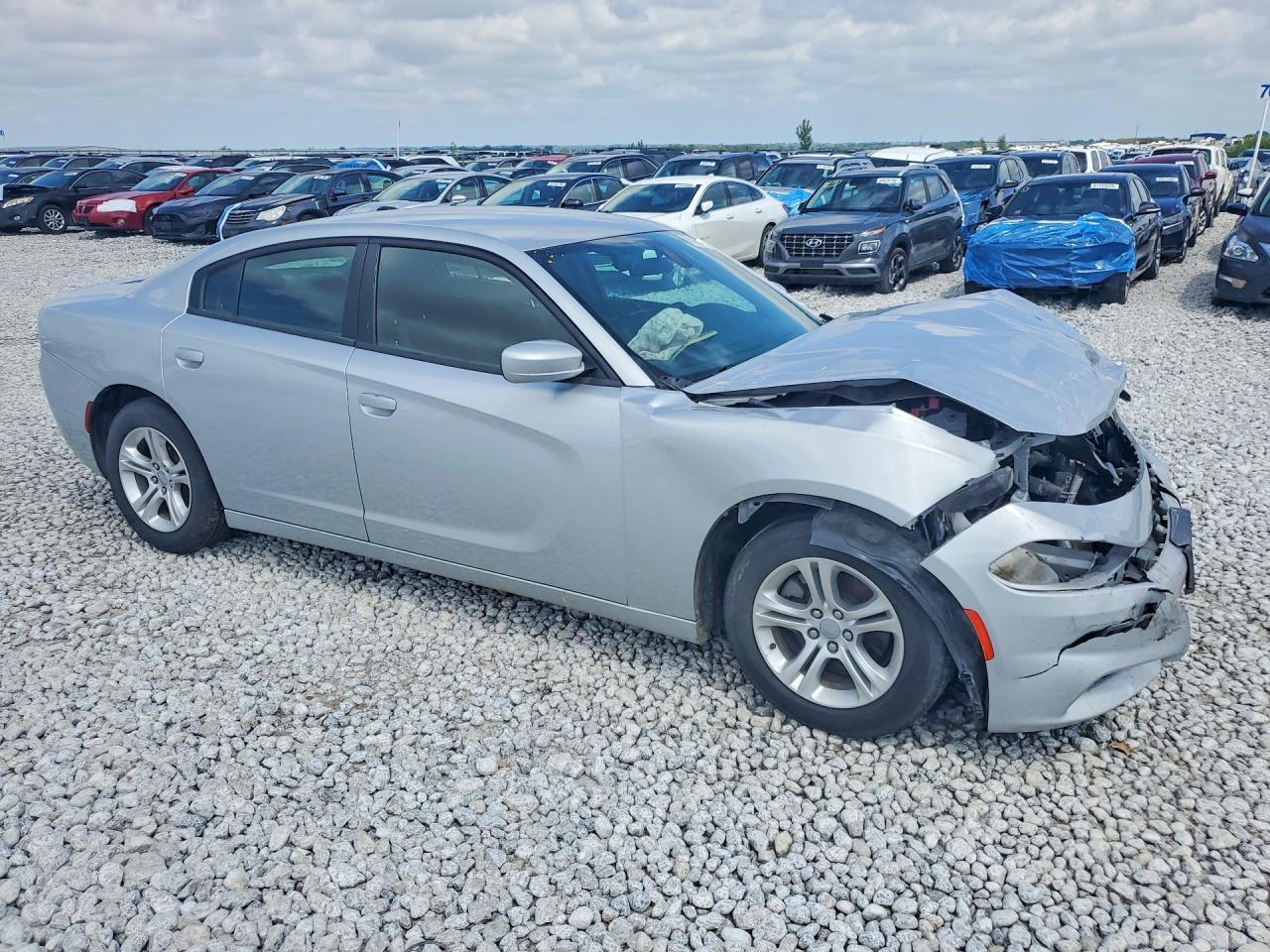 2020 Dodge Charger Sxt - zdjęcie 4