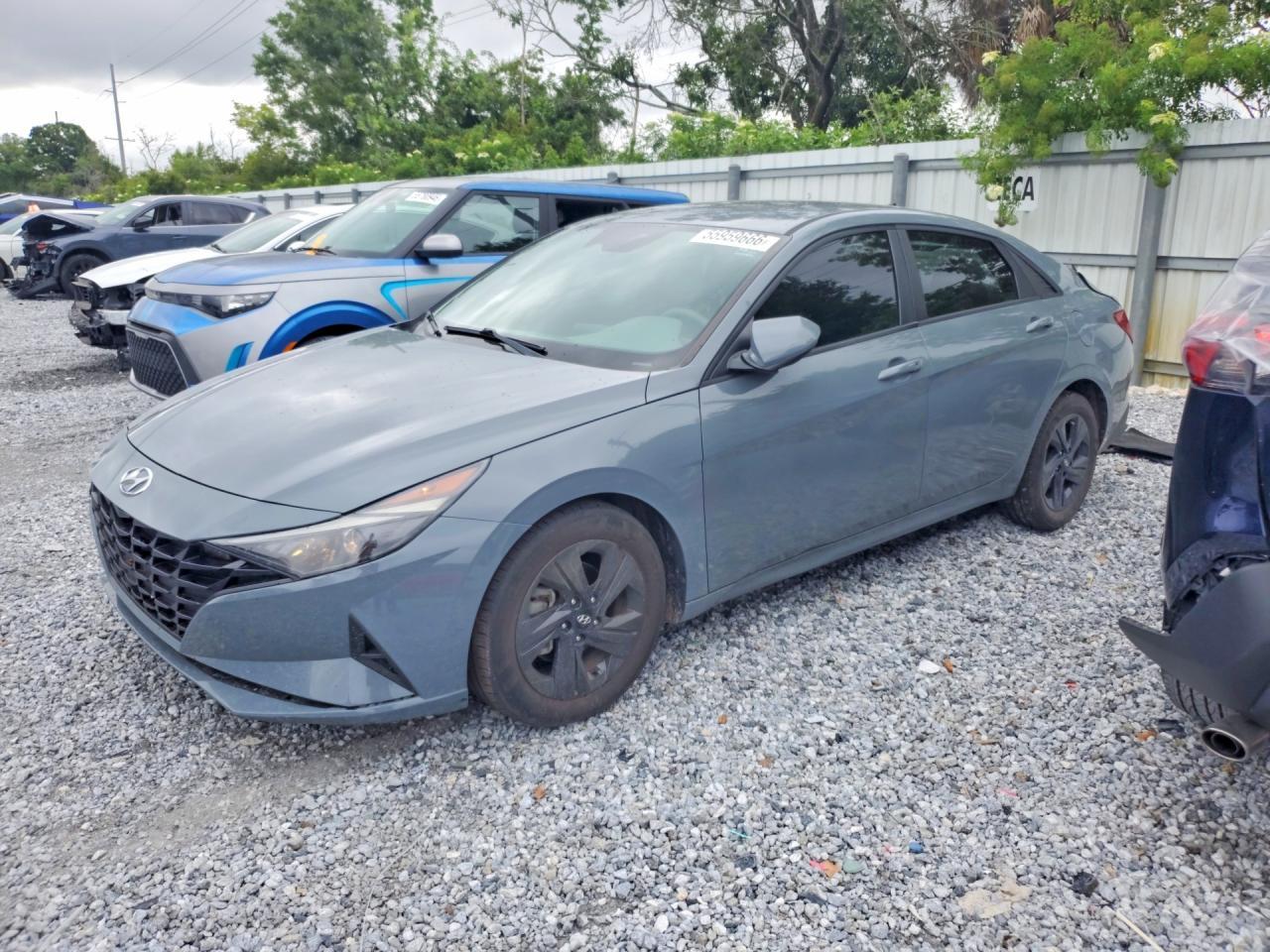 2021 Hyundai Elantra Sel - zdjęcie główne