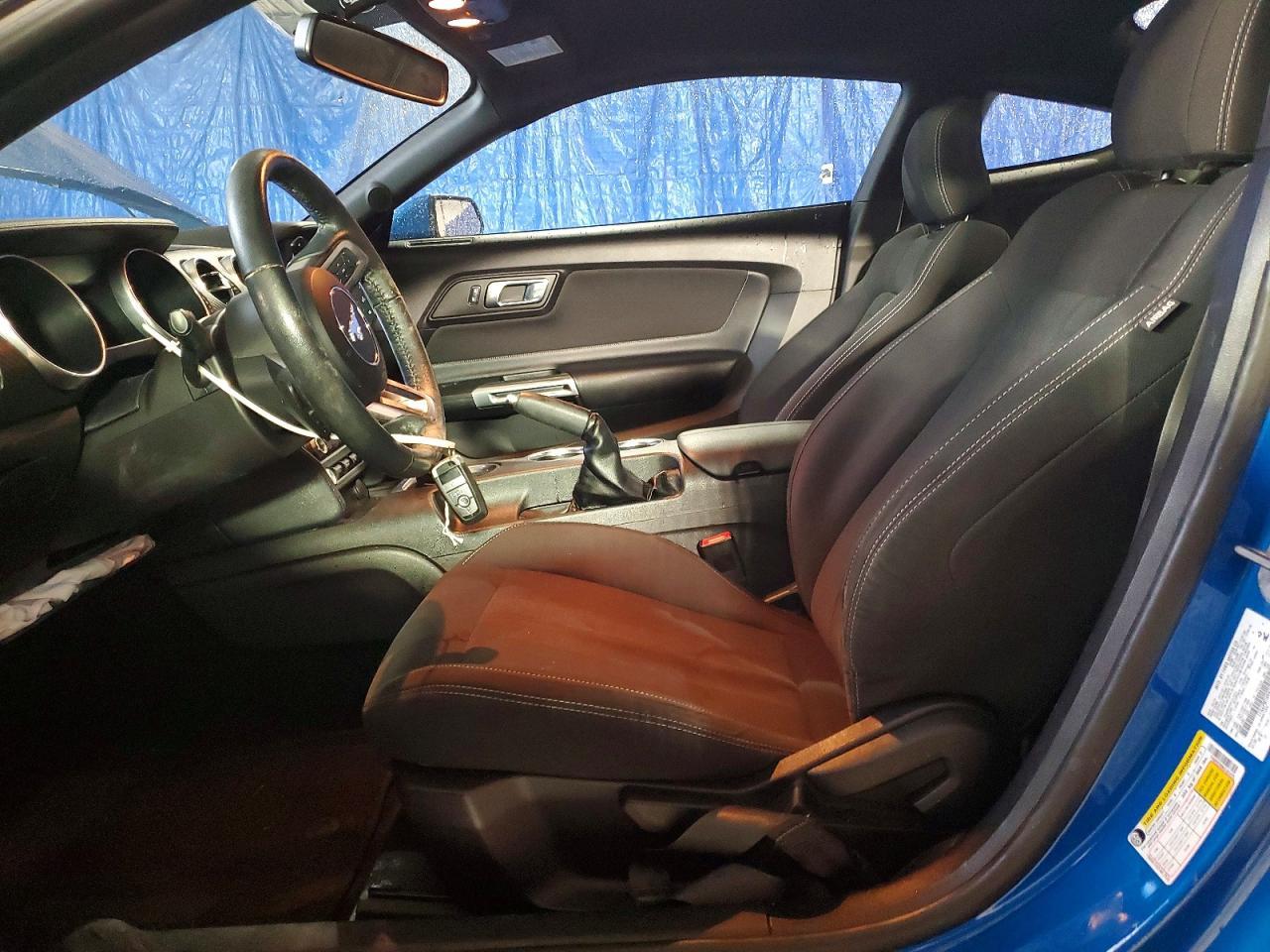 2019 Ford Mustang - zdjęcie 7
