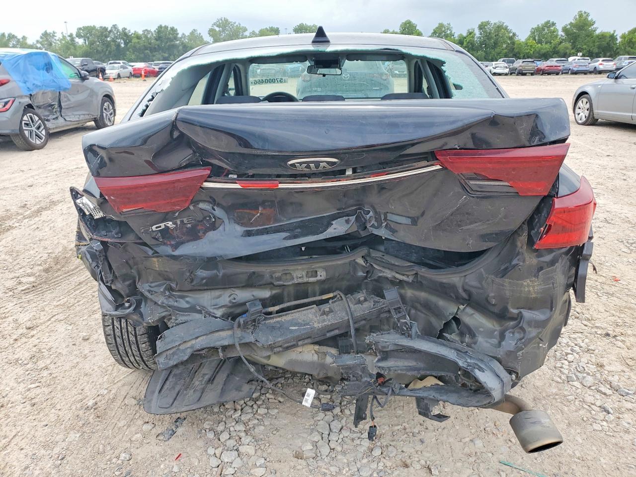 2020 Kia Forte Lxs - zdjęcie 6