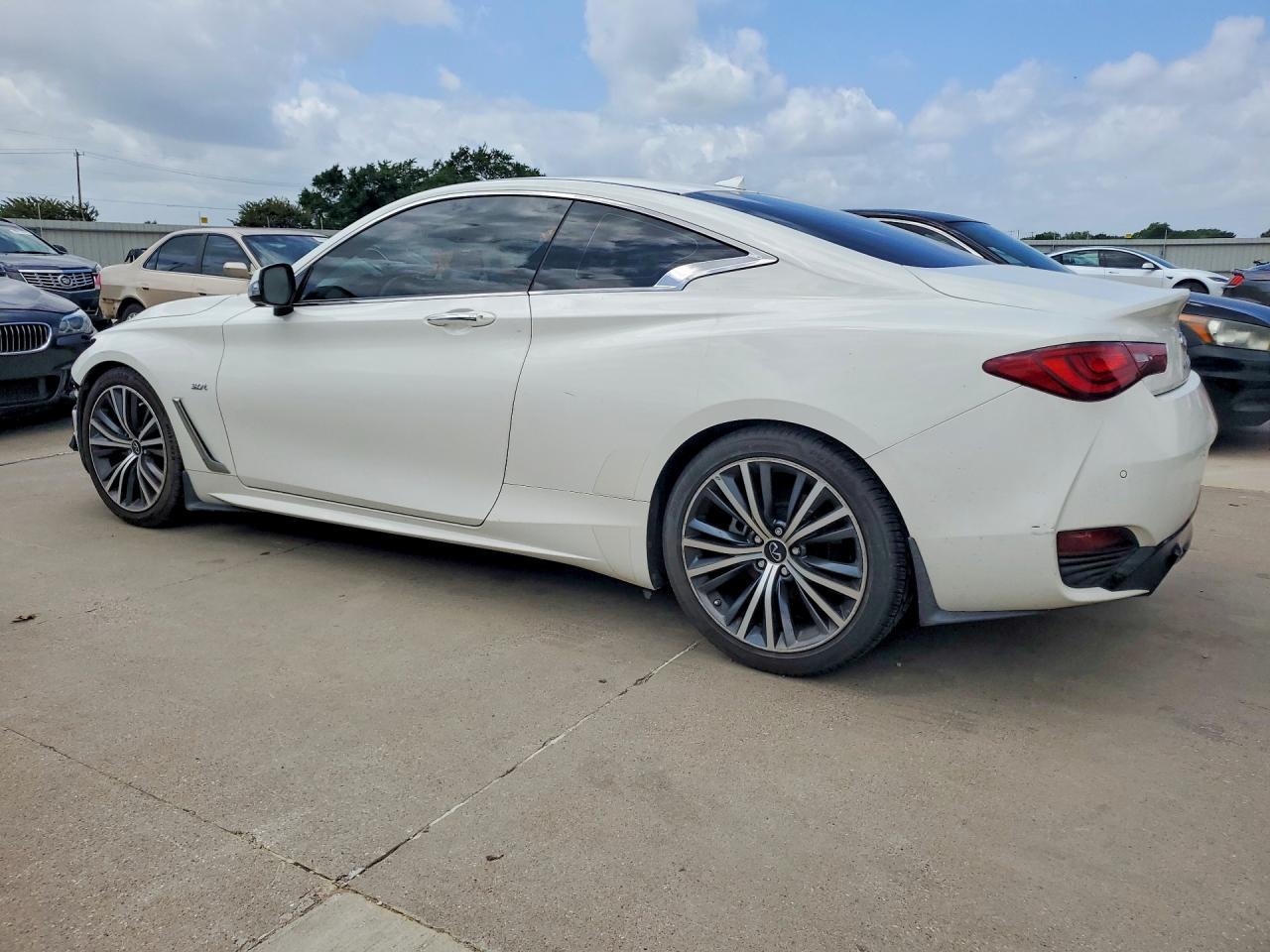 2020 Infiniti Q60 3.0T Luxe - zdjęcie 2