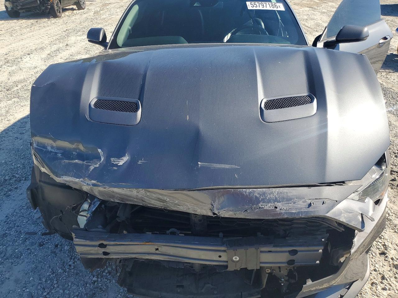 2021 Ford Mustang - zdjęcie 11