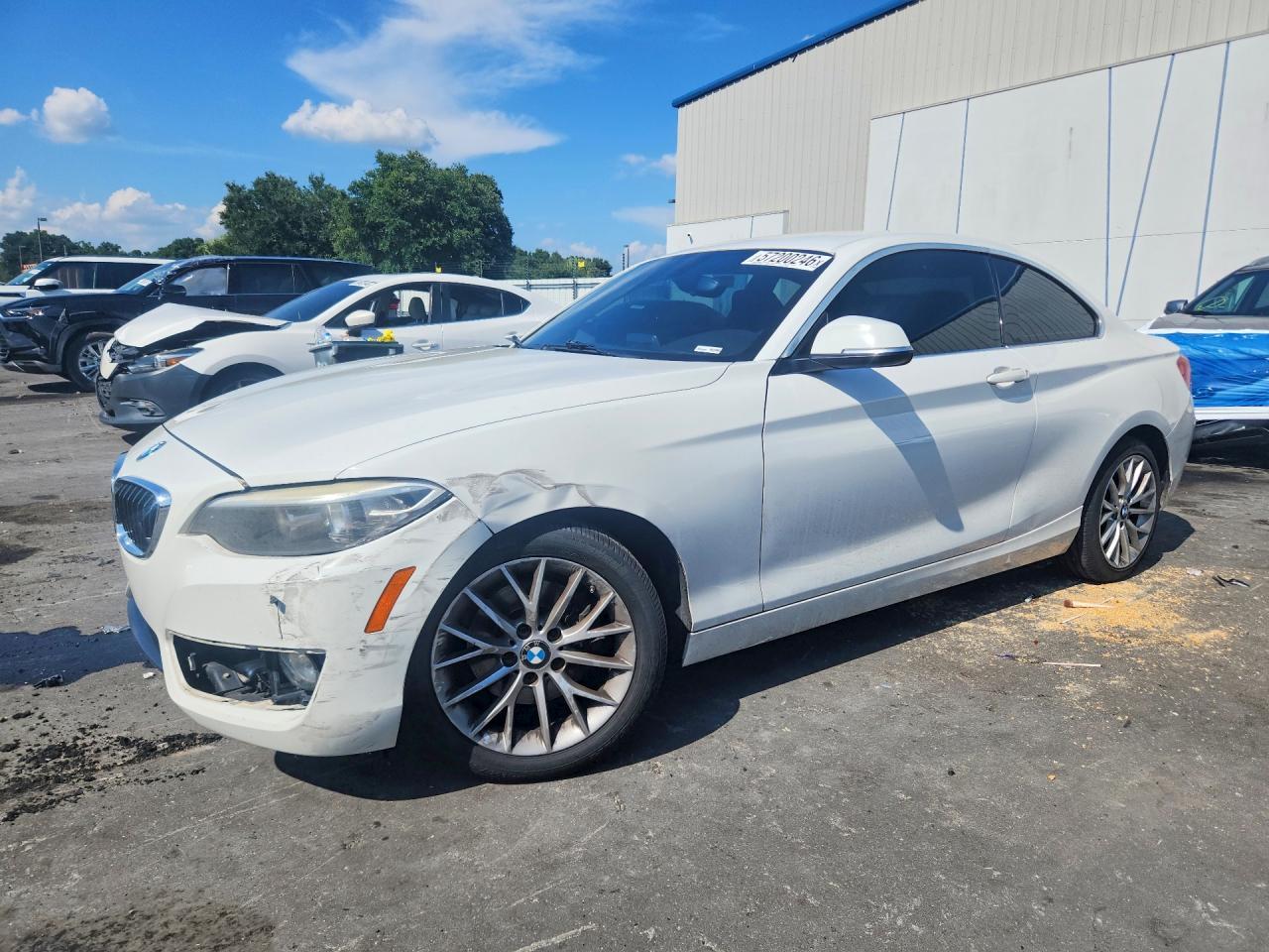 2016 BMW 228 I Sulev - zdjęcie główne